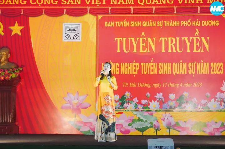 Chương trình Tuyên truyền Hướng nghiệp Tuyển sinh Quân sự năm 2023 tại trường THPT Chuyên Nguyễn Trãi